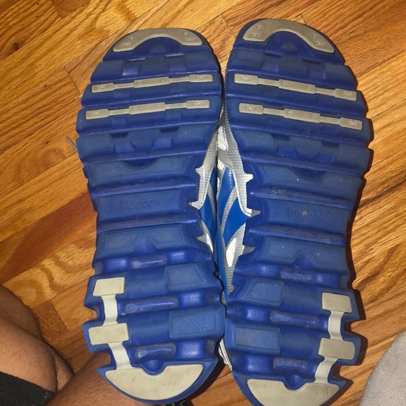REEBOK RUNNING SHOES| worn 5 times - Picture 4 of 4
